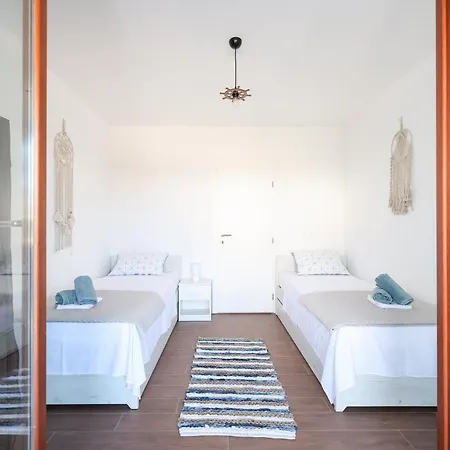 Blue Anchor Apartment *