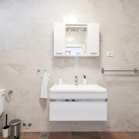 Blue Anchor Apartament Zadar