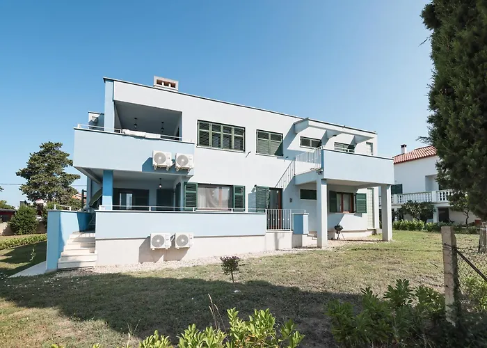 Апартаменты Blue Anchor