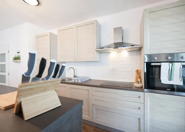 Blue Anchor Задар